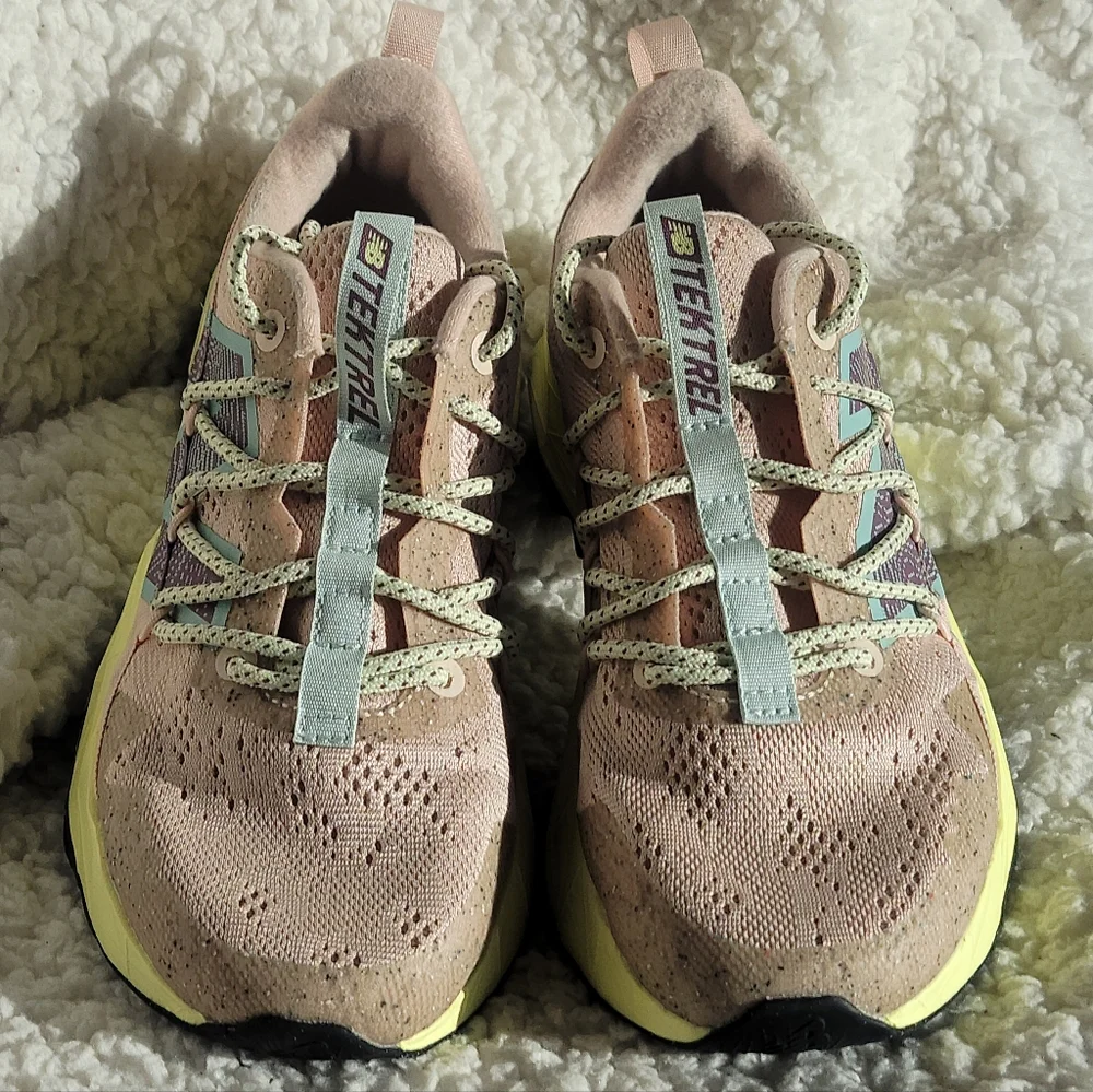 New Balance Tektrel V1 Trail Running Shoes Rose Pink Limelight 6.5